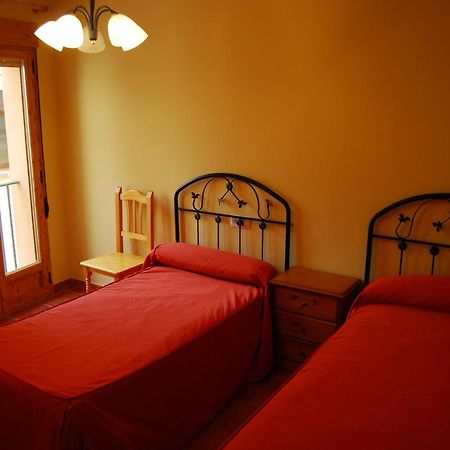 La Noguera Hotel Palomera Екстериор снимка