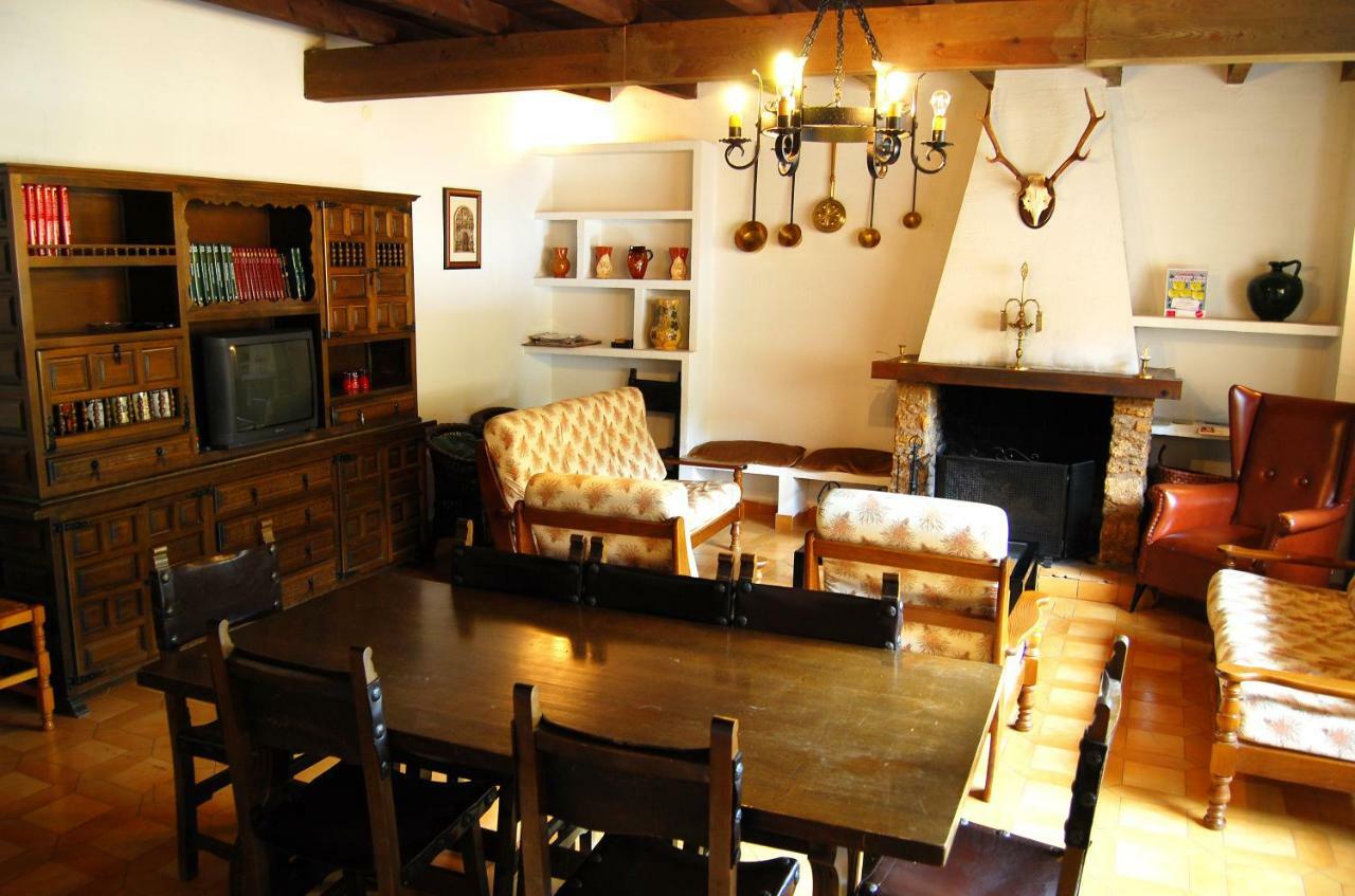 La Noguera Hotel Palomera Екстериор снимка