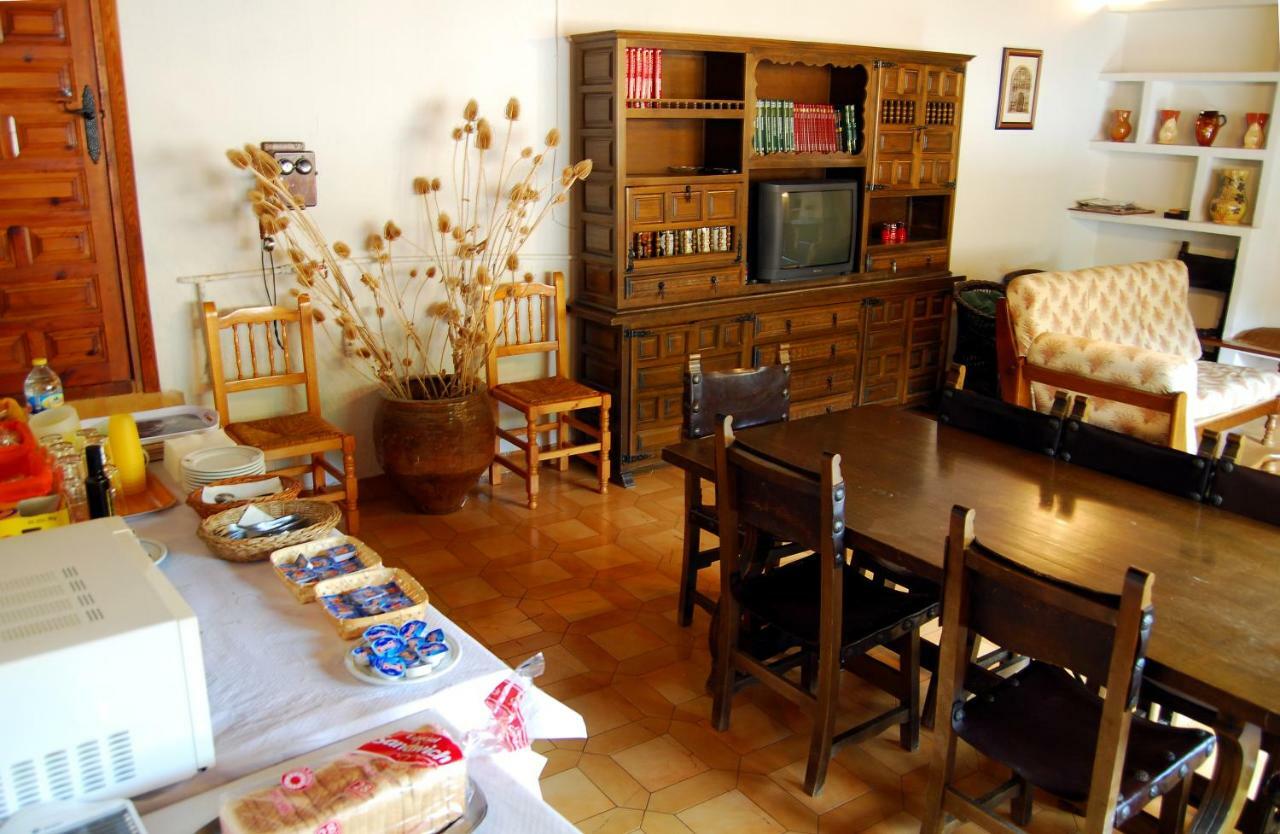La Noguera Hotel Palomera Екстериор снимка